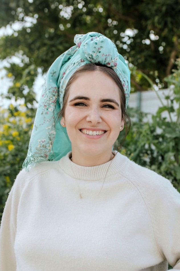 מטפחת צעיף מנטה פרחוני מטפחת צעיף מנטה פרחוני